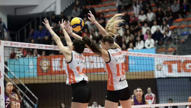 Eczacıbaşı Dynavit, Sultanlar Ligi’nde Zirvede!