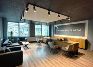 EnglishBox, İstanbul’daki 2. şubesini Mecidiyeköy’de açıyor