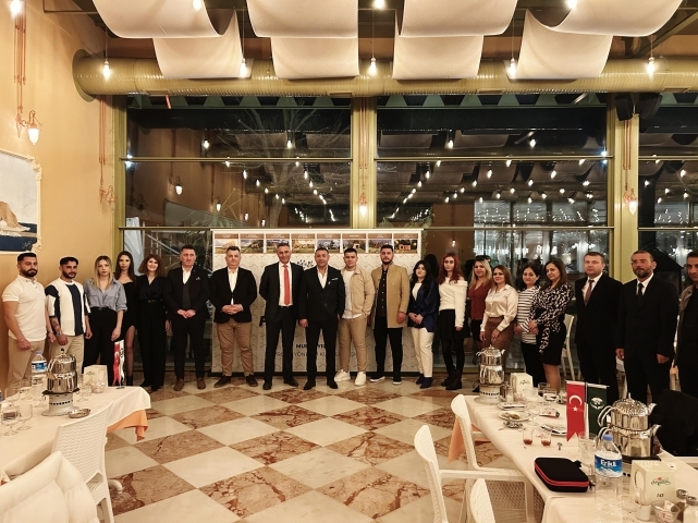 Tinyroof Ailesi İftar Buluşmasında Bir Araya Geldi