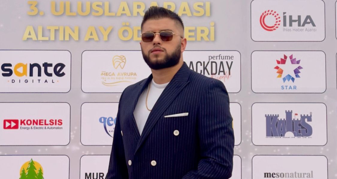 Dijital Dünyanın Parlayan İsmi: Gökalp Tekmanlı Zirve Yolculuğunda